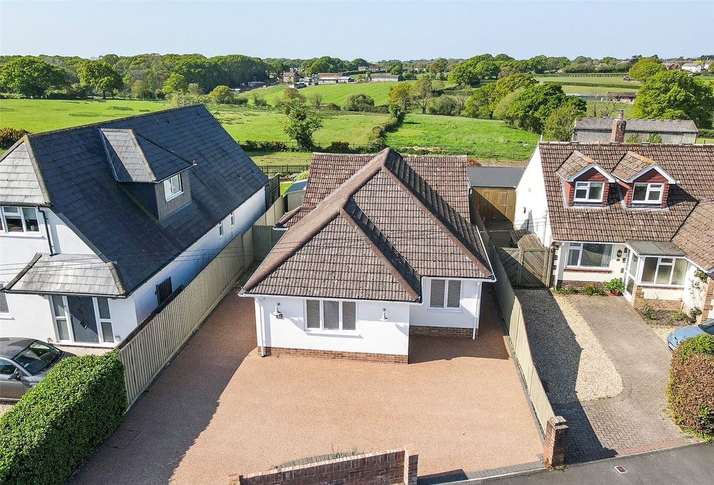Property photo 1 of 19 Picture No. 22