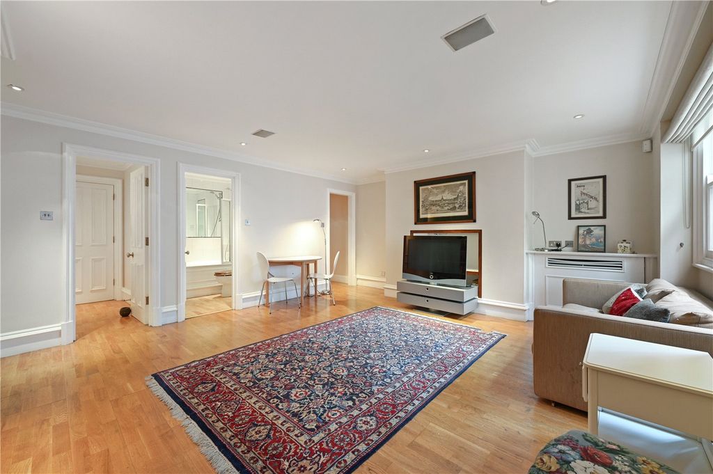 Property photo 1 of 8 Picture No. 04