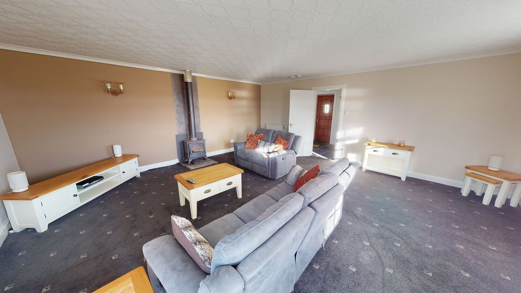 Property photo 3 of 16 Not Specified