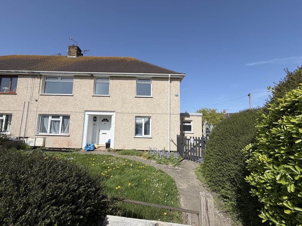 Property photo 3 of 20 Front Elevation