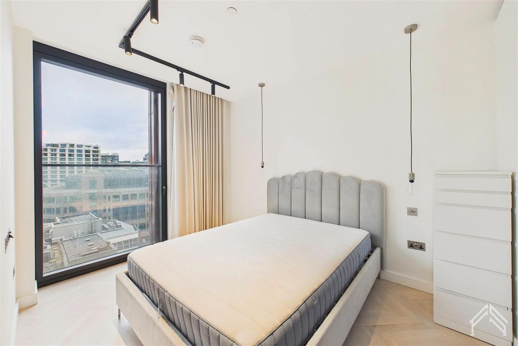 Property photo 3 of 17 3.Jpg