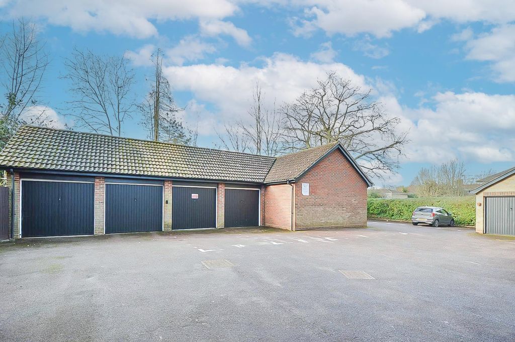 Property photo 2 of 7 10.Png