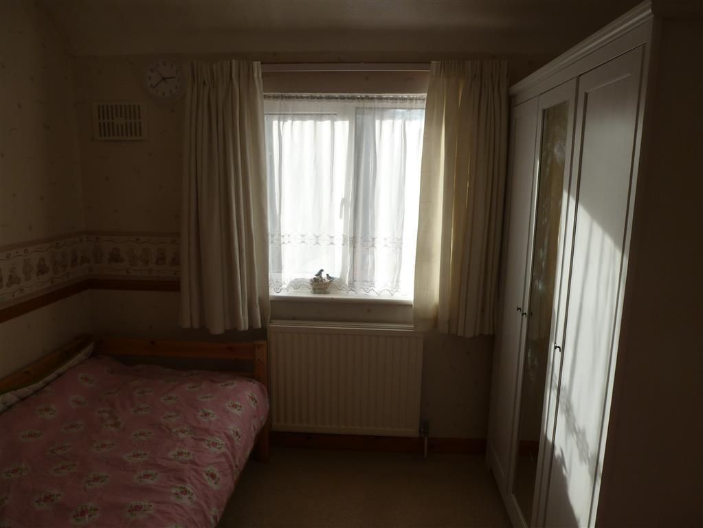 Property photo 2 of 12 Bedroom
