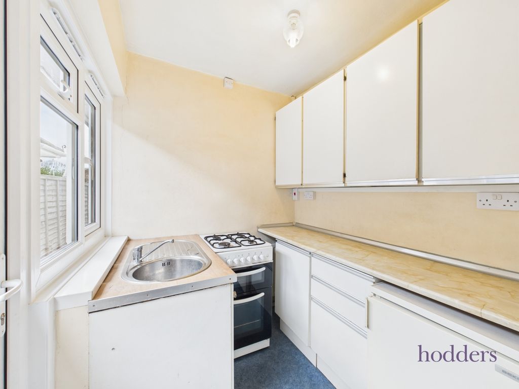 Property photo 3 of 11 Picture No. 08