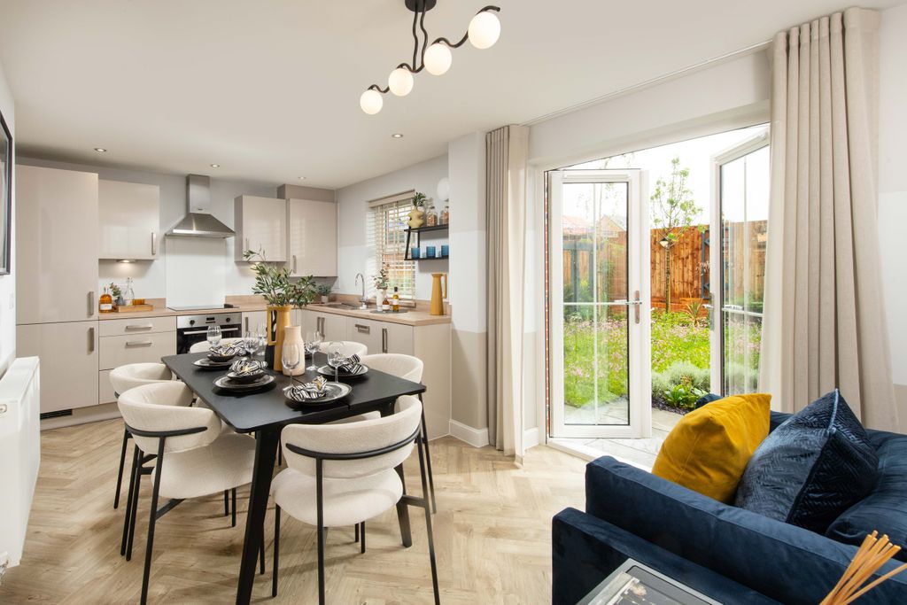 Property photo 2 of 9 Henley Gate Hadley Kitchen Diner