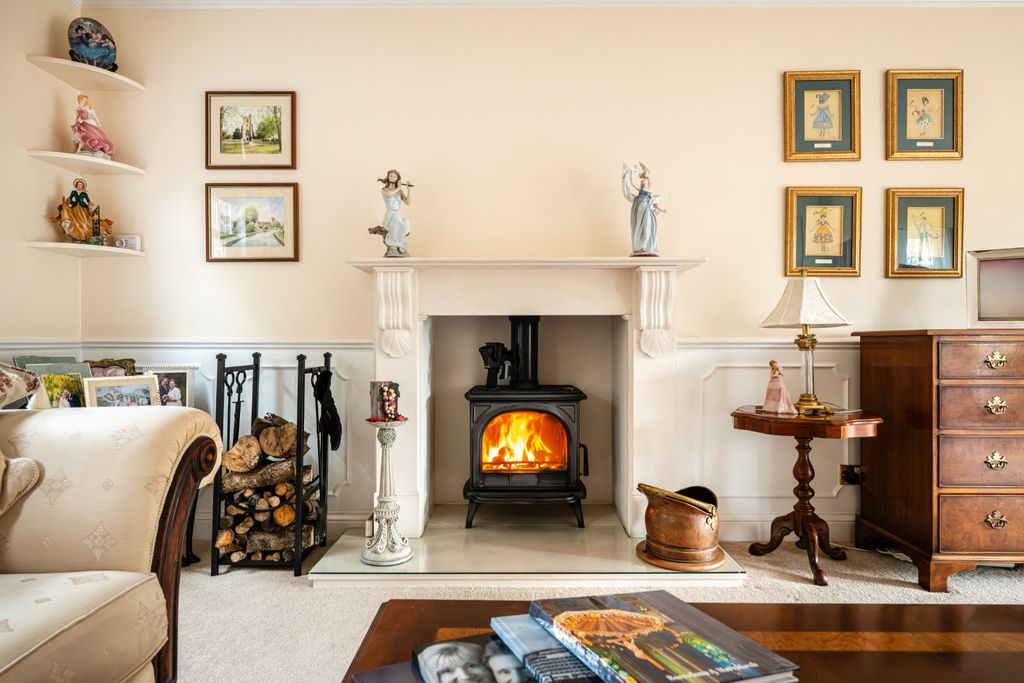 Property photo 3 of 23 Picture No. 06