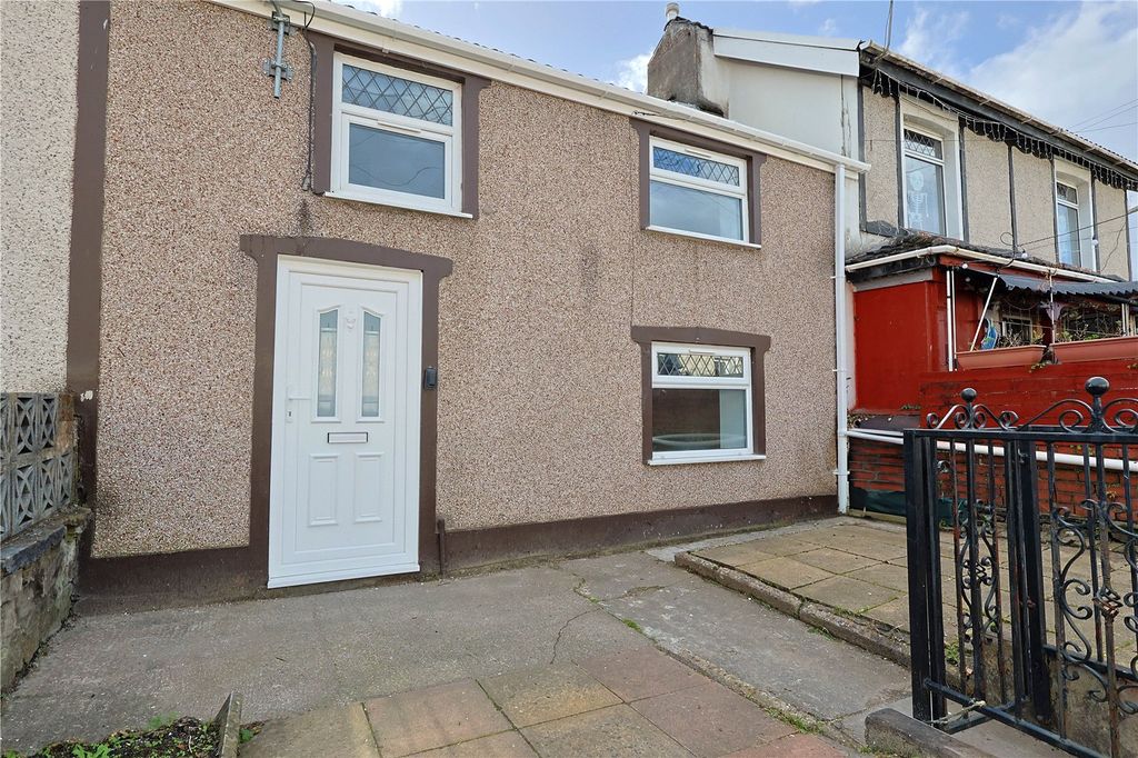 Property photo 2 of 24 Picture No. 02