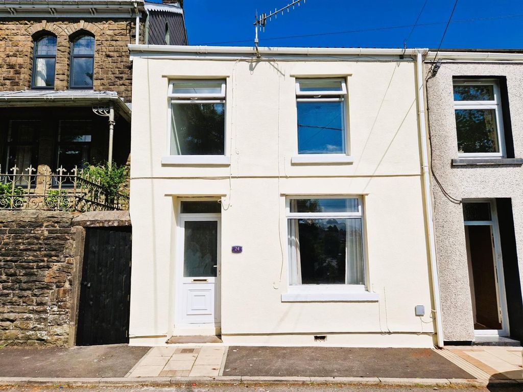 Property photo 1 of 16 1000168990.Jpg