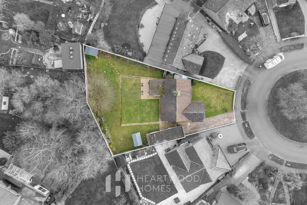 Property photo 3 of 25