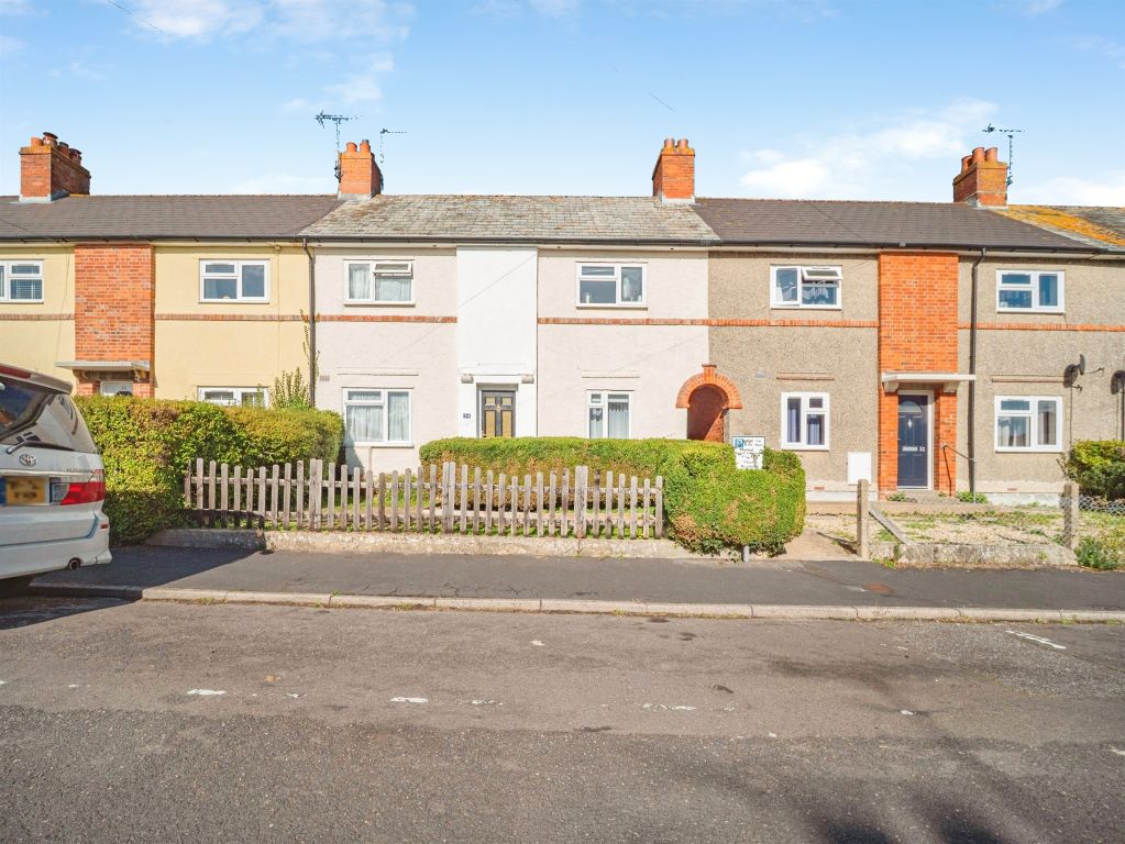 Property photo 1 of 12