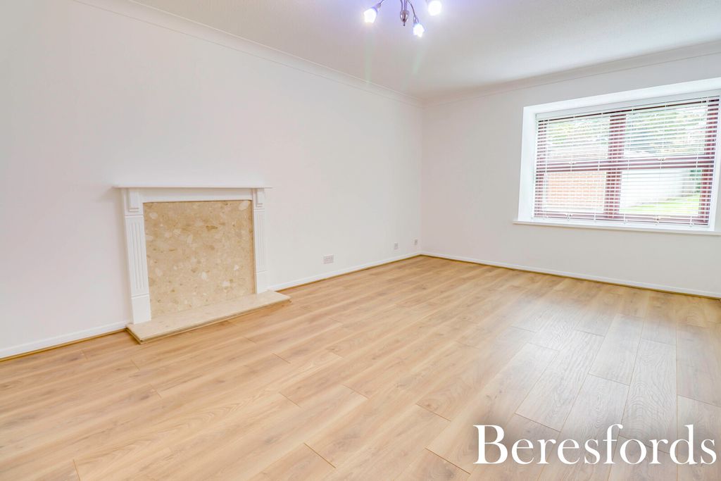 Property photo 2 of 14 Picture No. 04