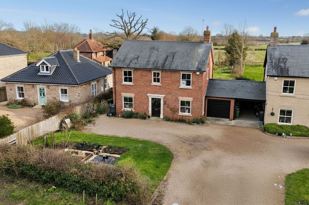 Property photo 1 of 31