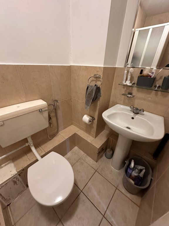 Property photo 3 of 4 Gallery