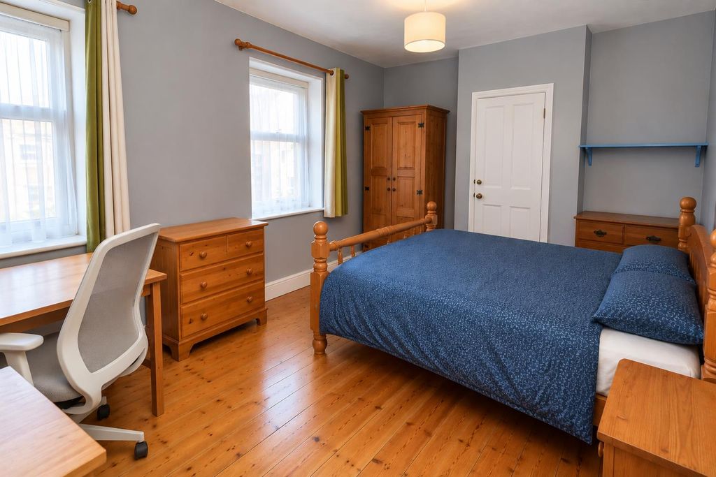Property photo 1 of 9 1A88B468-4496-47F1-Aa37-629588Ca197B.Png