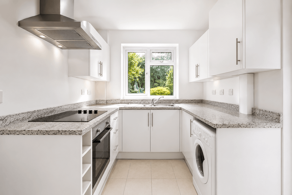 Property photo 1 of 5 2 Bed Flat To Rent Barry Road, London Se22