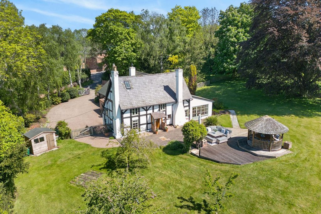 Property photo 1 of 31