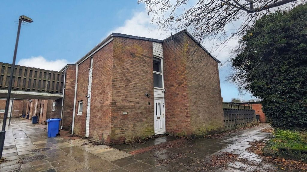 Property photo 1 of 1