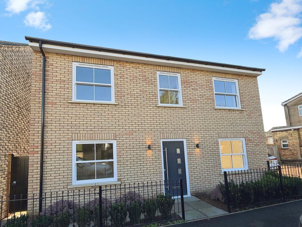 Property photo 1 of 13