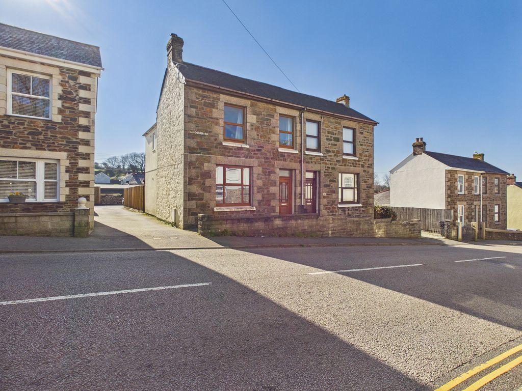 Property photo 1 of 9 Main Elevation