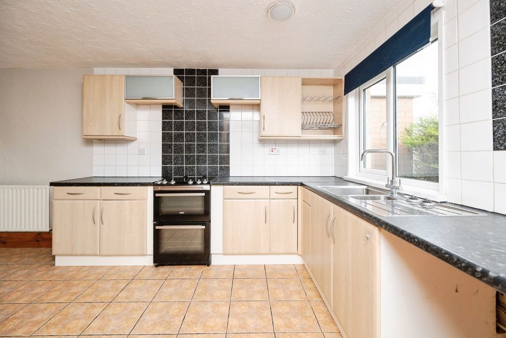 Property photo 2 of 26 Pbox-Img.Jpg