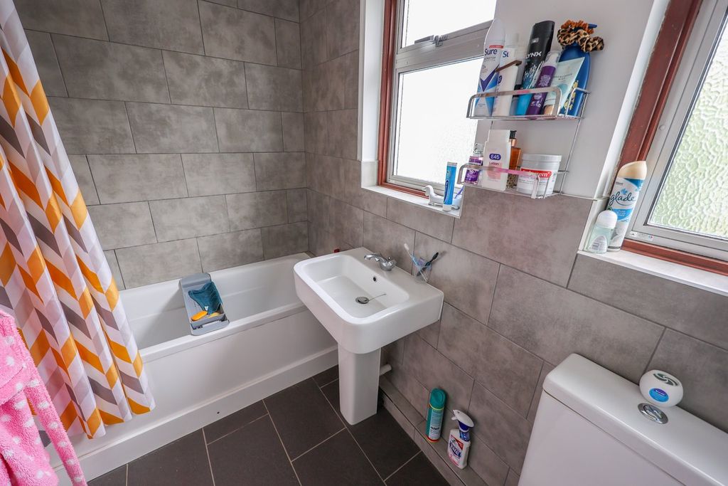 Additional image 9 of 2 bed detached bungalow for saleEastcliffe Road, Par PL24