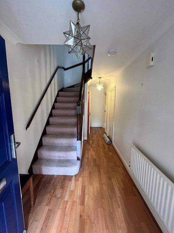 Property photo 2 of 23