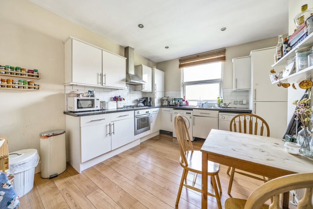 Property photo 2 of 6 1017037 (3)
