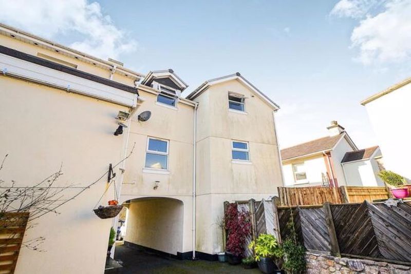 Property photo 2 of 10 Photo 2