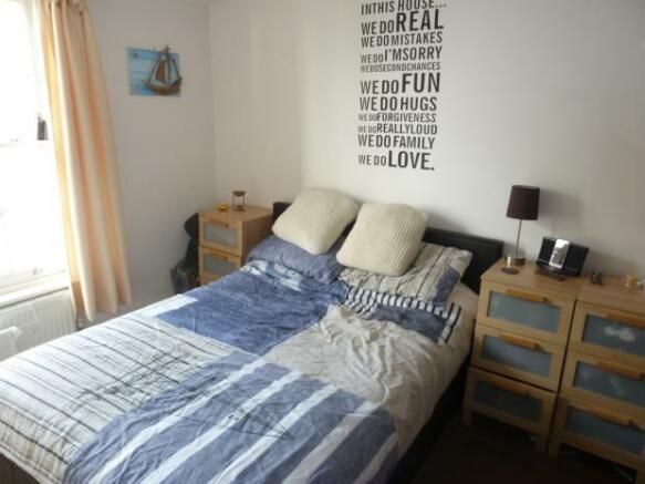 Property photo 3 of 6 Photo 4