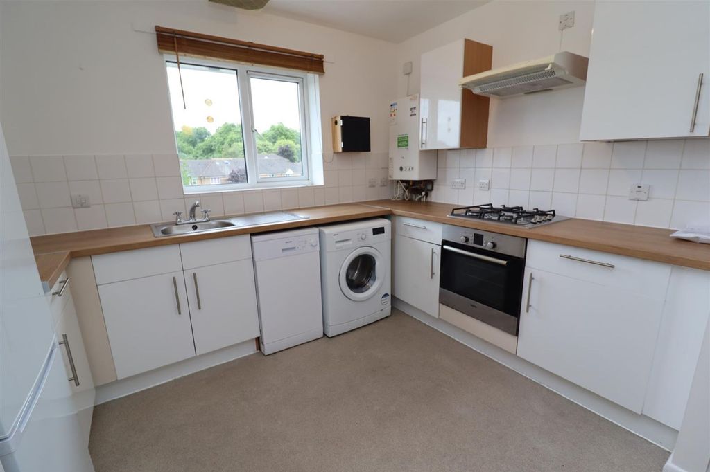 Property photo 3 of 7