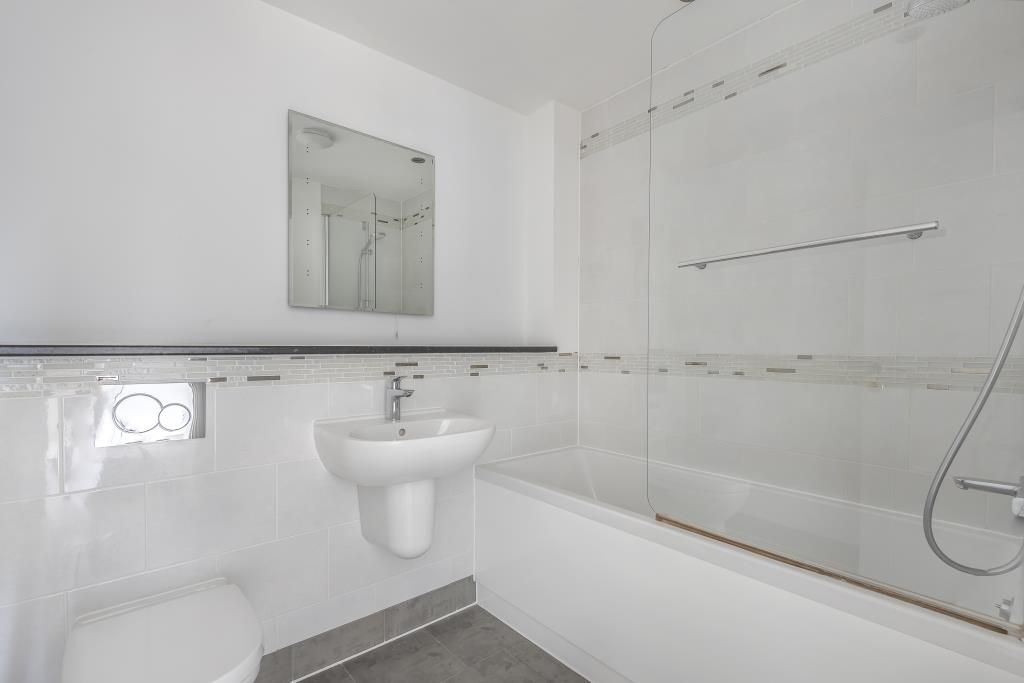 Property photo 2 of 12 Bedroom