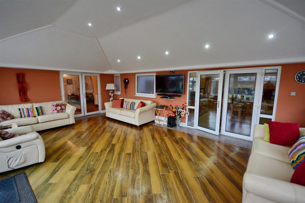 Additional image 14 of 4 bed detached bungalow for saleMorfa Bychan, Porthmadog, Gwynedd LL49