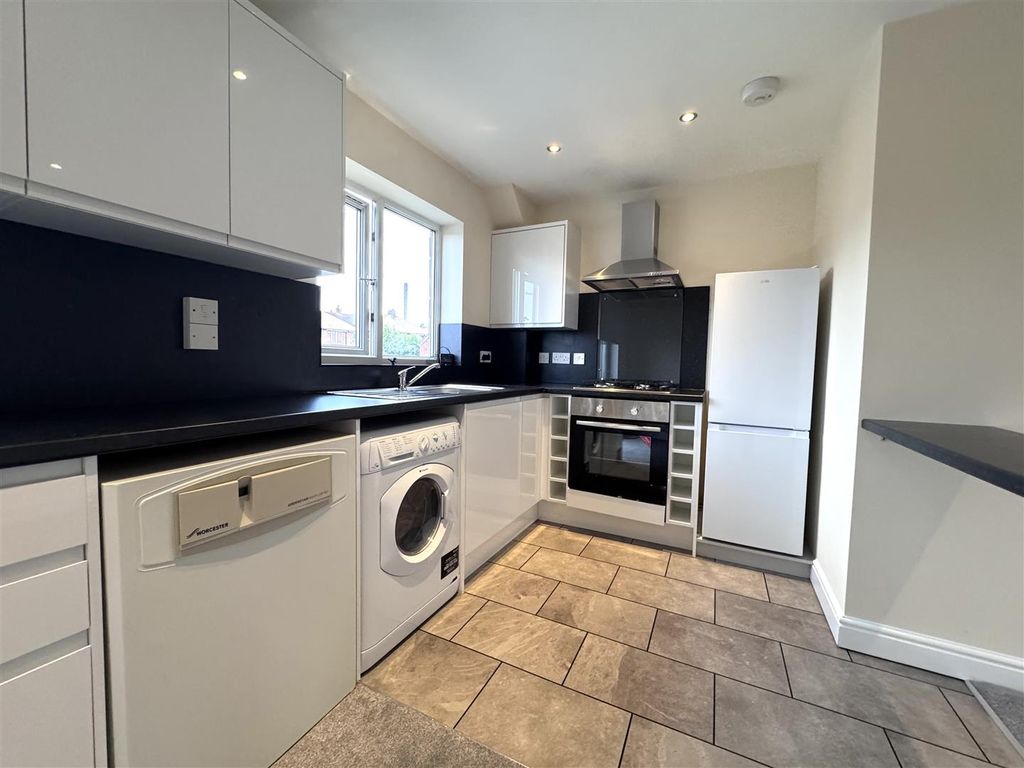 Property photo 2 of 21 Img_1742.Jpg