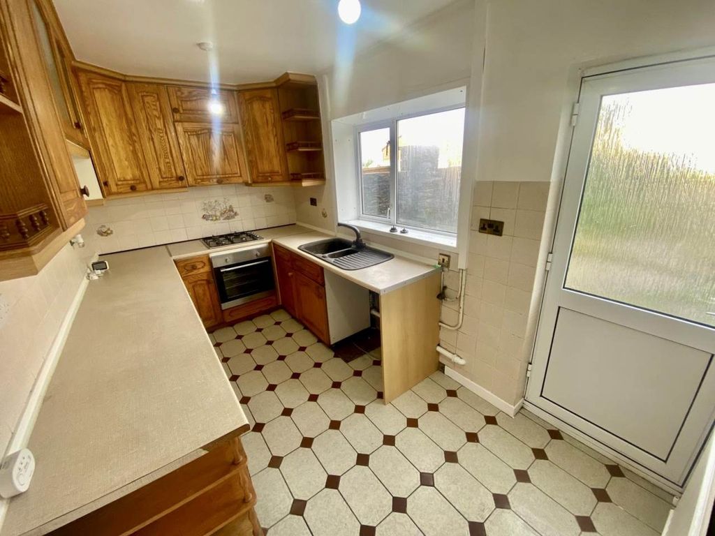 Property photo 1 of 14 73980913-90E7-43Ed-9F2c-E02d21A243Ca