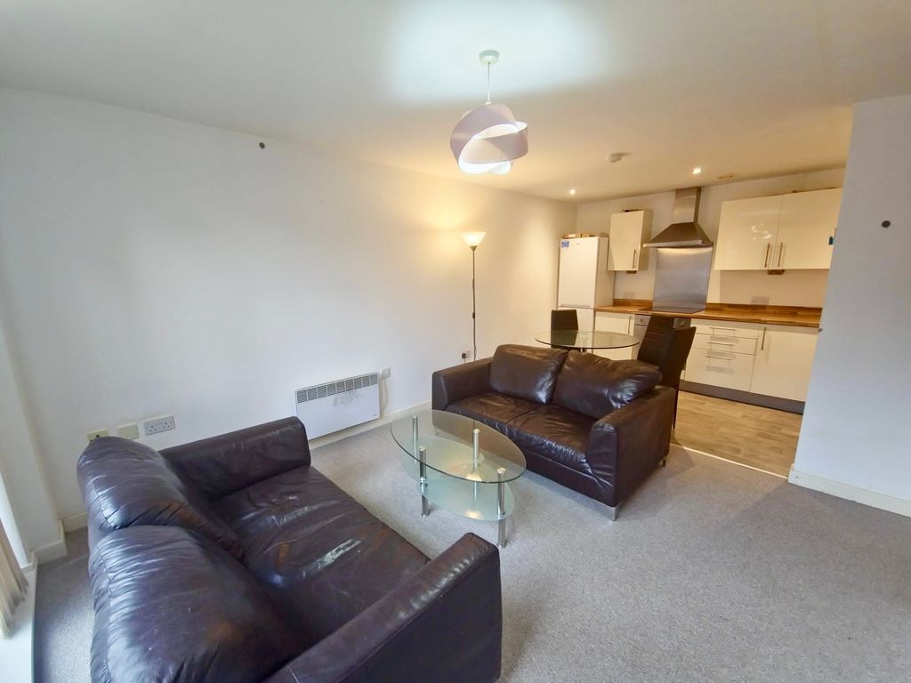 Property photo 3 of 9