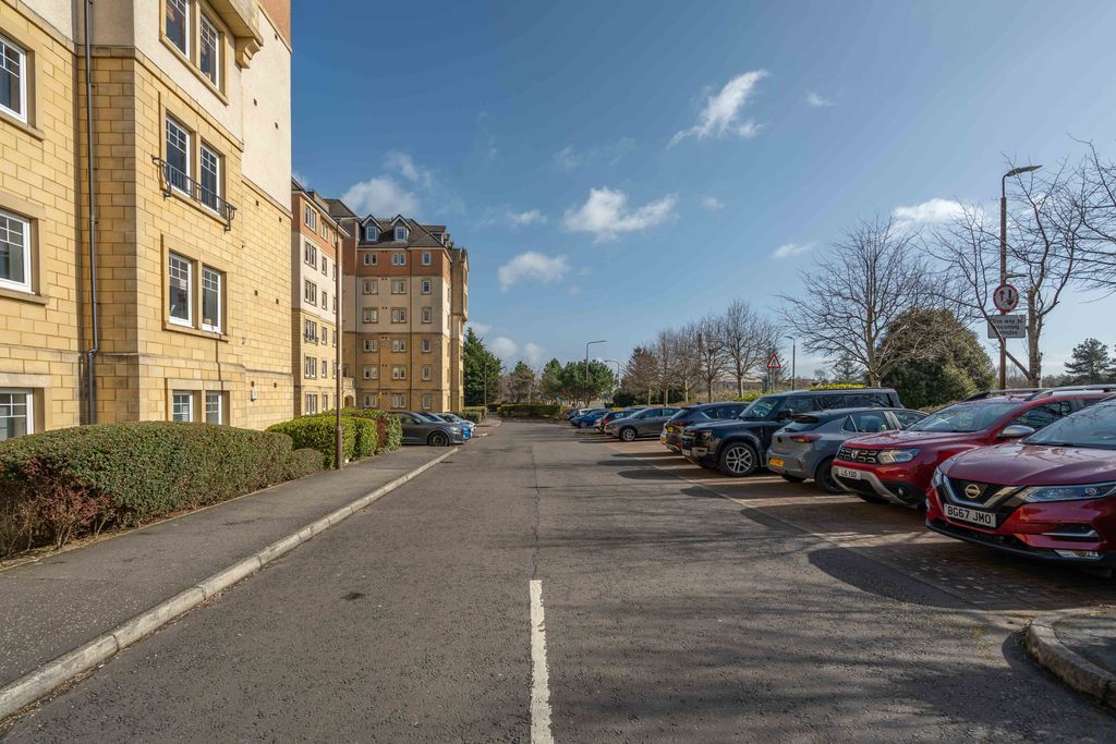 Additional image 40 of 3 bed flat for saleEagles View, Livingston EH54