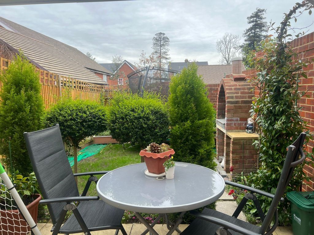 Property photo 2 of 17