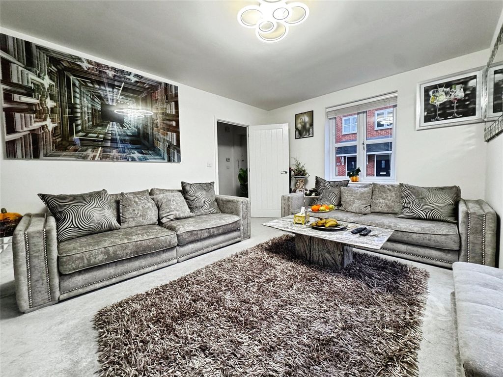 Property photo 3 of 13 Picture No. 07