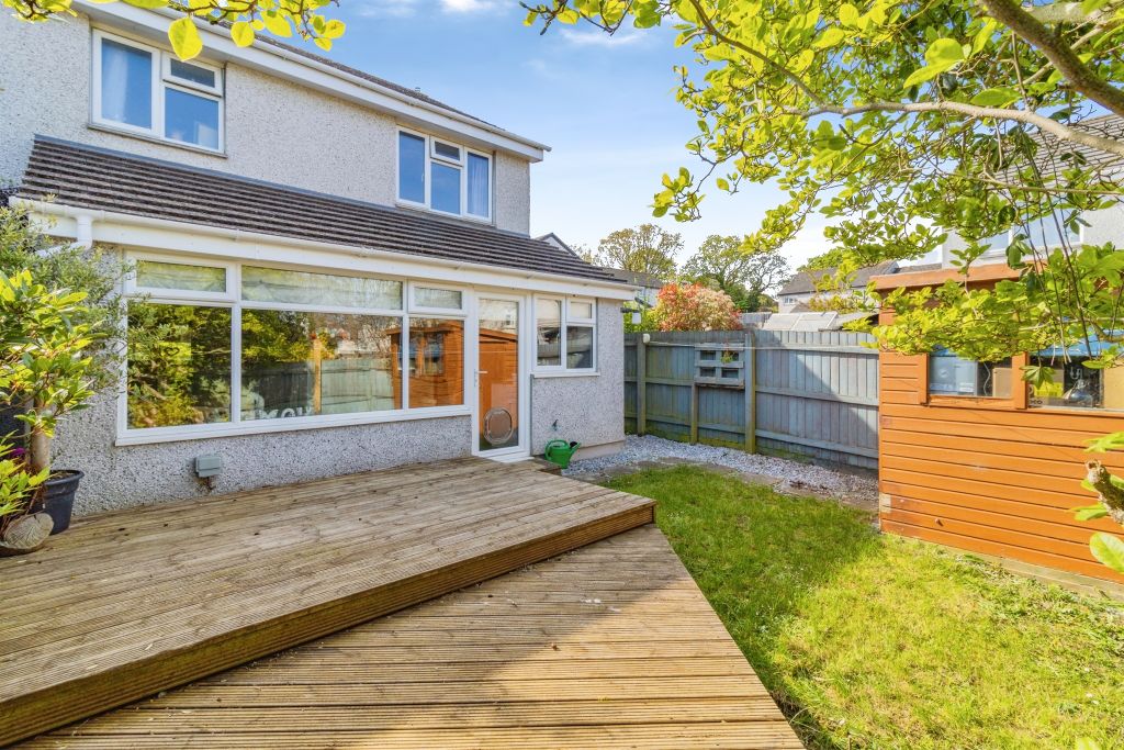Property photo 2 of 19