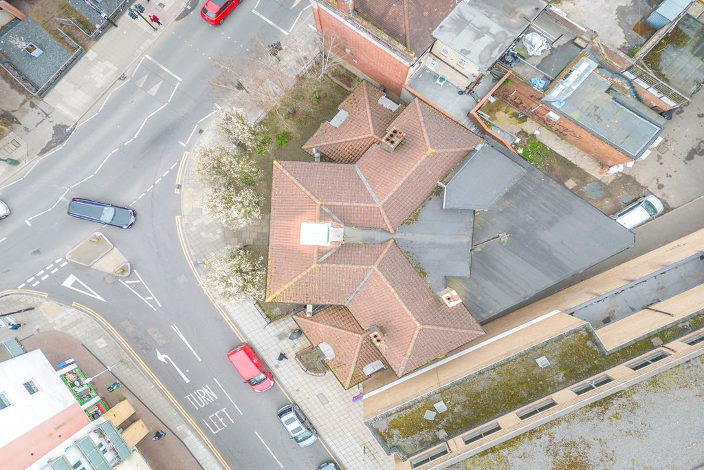 Property photo 2 of 38 Key House, 106 High Street, Yiewsley, West Drayton, Ub7 7Bq