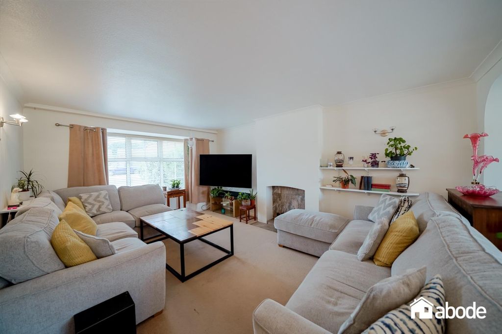 Property photo 2 of 57 Dsc05314-Hdr.Jpg