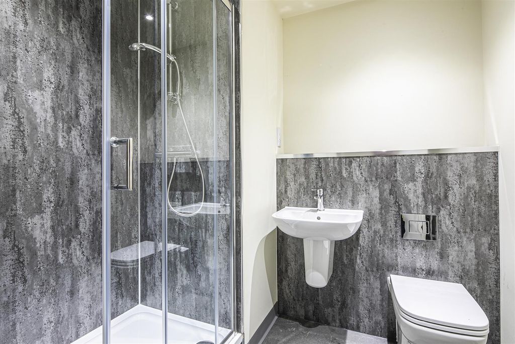 Property photo 3 of 10 _W173920 Copy.Jpg