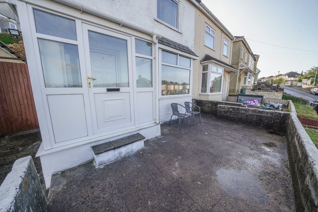 Property photo 2 of 20 Dsc07372