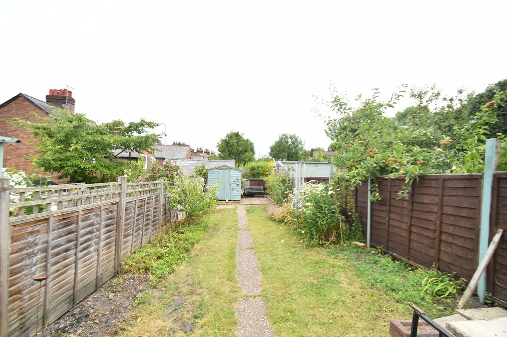 Property photo 3 of 10 Garden