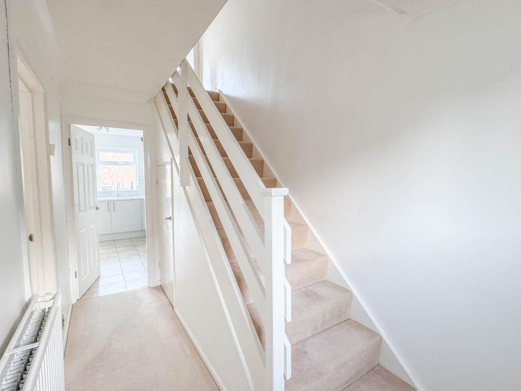 Property photo 2 of 19 20260116_091142002_0.0.Jpg