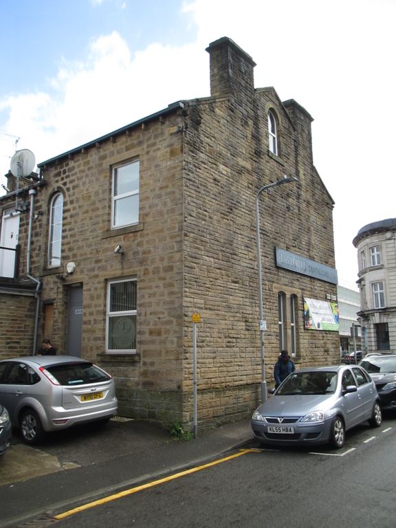 Property photo 2 of 3