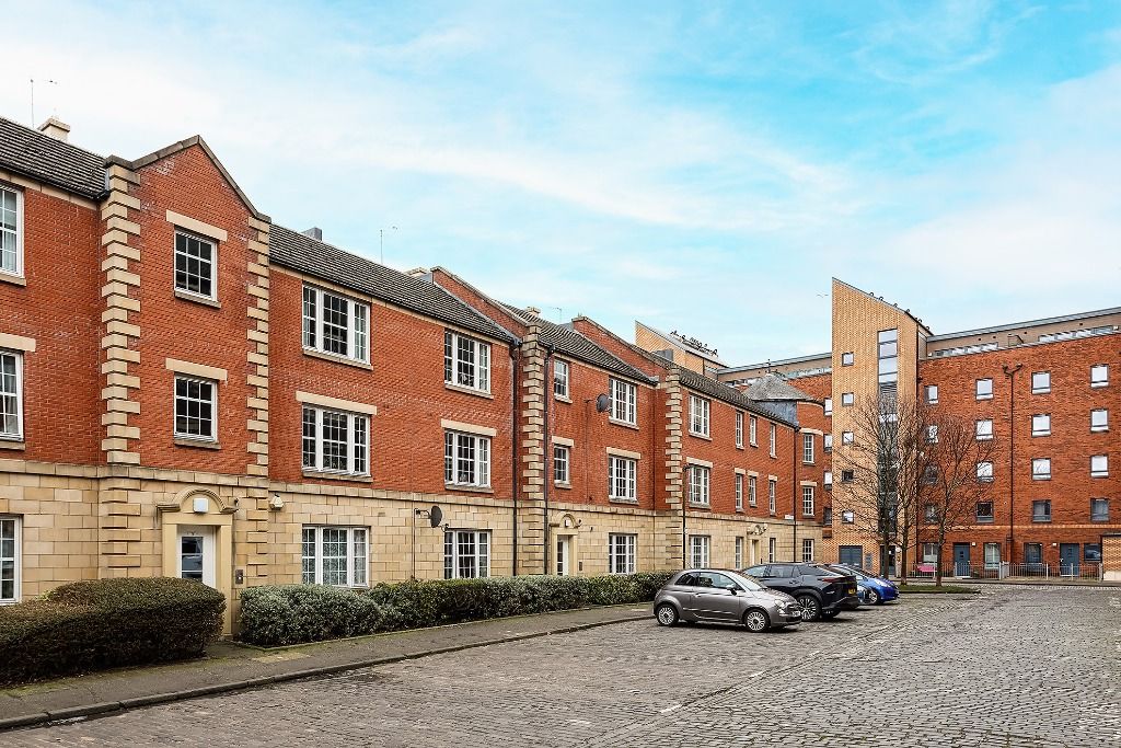 Property photo 2 of 16 Photo 2