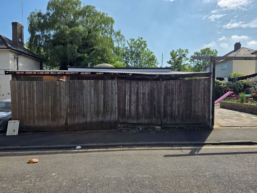 Additional image 9 of Land for saleValley Road, Crayford, Dartford DA1