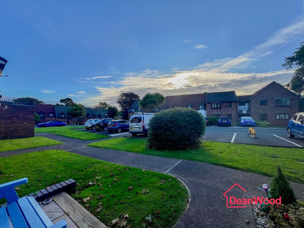 Property photo 3 of 17 3.Jpg