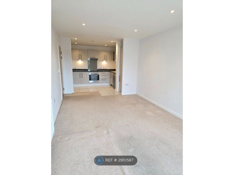 Property photo 3 of 7 Open Plan Kitchen